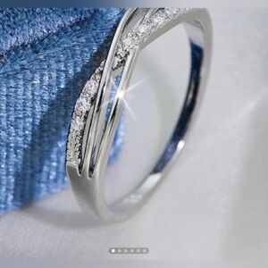 Elegant Silver Women's Ring. X2